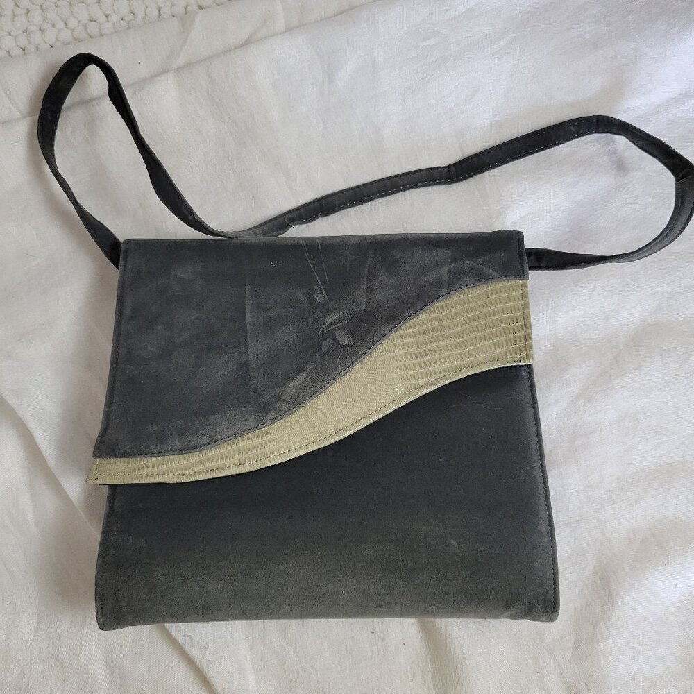 Crossbody shoulder bag Faux Suede detachable handle alligator print purse Retro